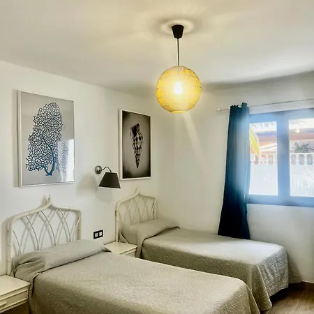 La Concha Playa Honda